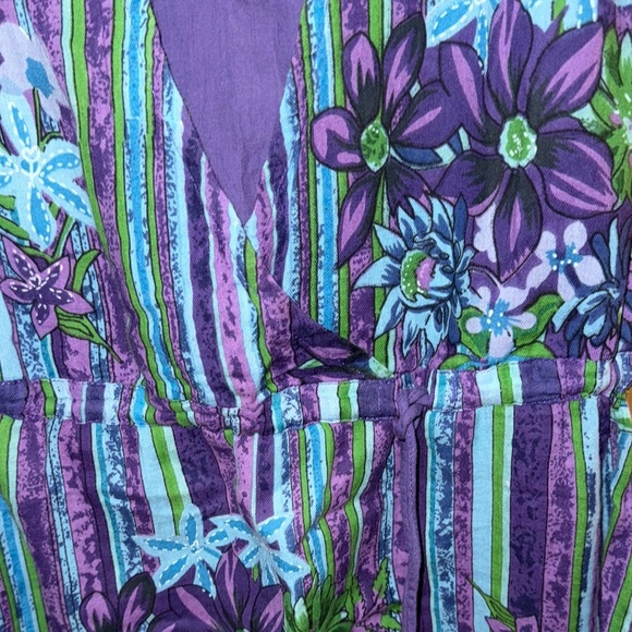 Vibrant Floral Striped Mini Dress - Picture 3 of 3